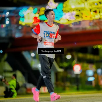 Runner Photo 4623904