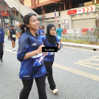 Runner Photo 4623957