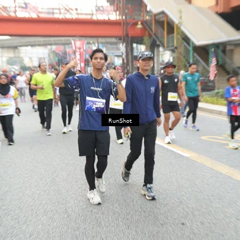 Runner Photo 4624002