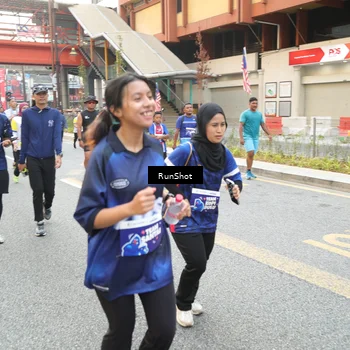 Runner Photo 4624025