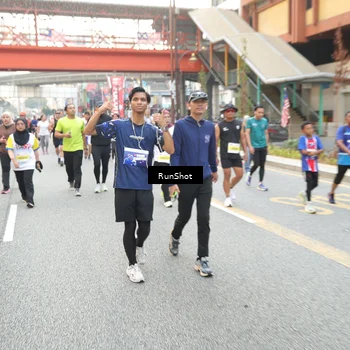 Runner Photo 4624041