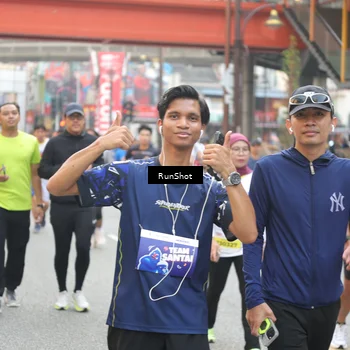 Runner Photo 4624094