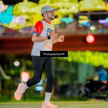 Runner Photo 4624112