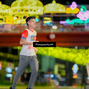 Runner Photo 4624184