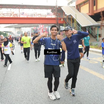 Runner Photo 4624185