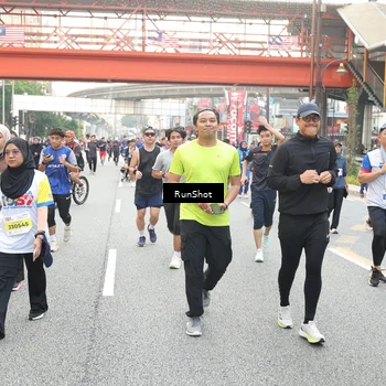 Runner Photo 4624261