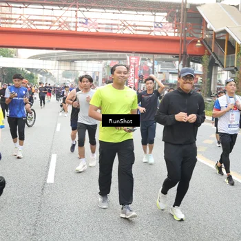 Runner Photo 4624322