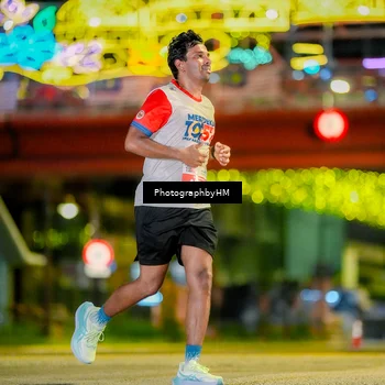 Runner Photo 4624323