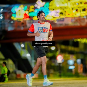 Runner Photo 4624342
