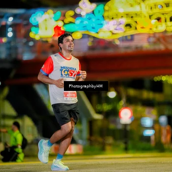Runner Photo 4624345