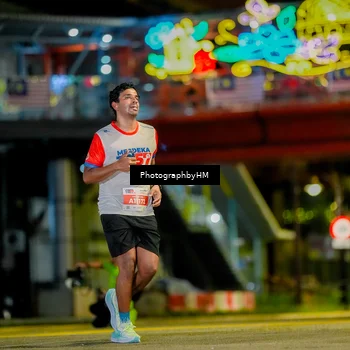Runner Photo 4624359