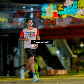 Runner Photo 4624374