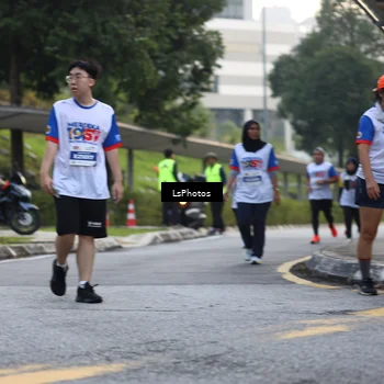 Runner Photo 4624395