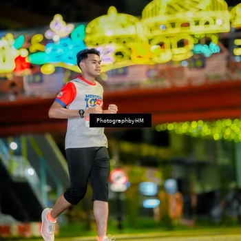 Runner Photo 4624414