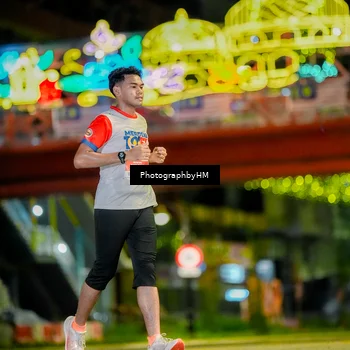 Runner Photo 4624421