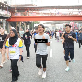 Runner Photo 4624429