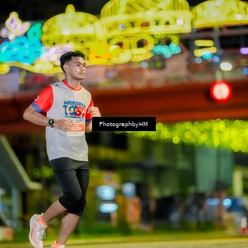 Runner Photo 4624432