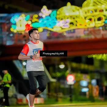 Runner Photo 4624435