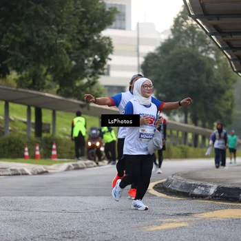 Runner Photo 4624442