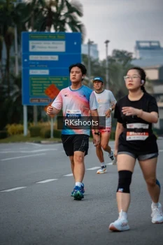 Runner Photo 4624449