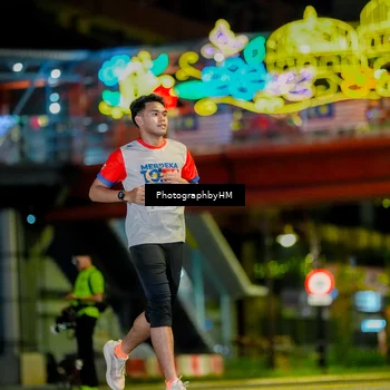 Runner Photo 4624471