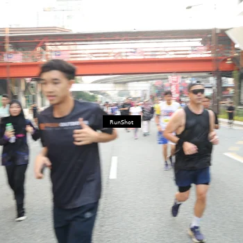 Runner Photo 4624592