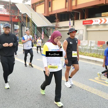Runner Photo 4624607