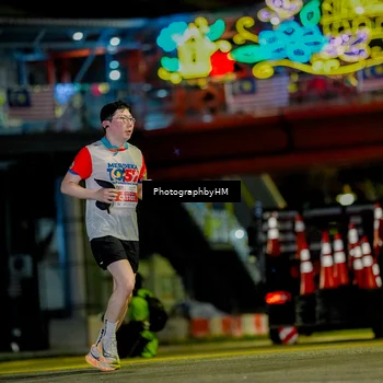 Runner Photo 4624627