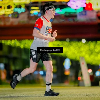 Runner Photo 4624656