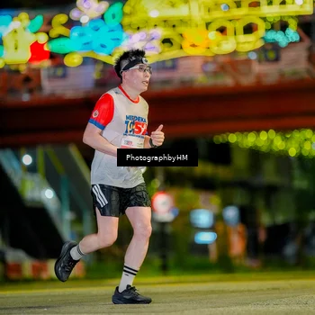Runner Photo 4624689