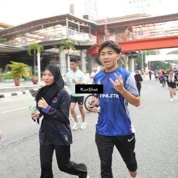 Runner Photo 4624707