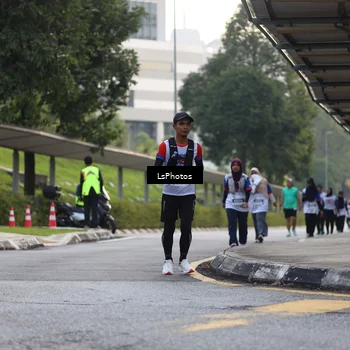 Runner Photo 4624709
