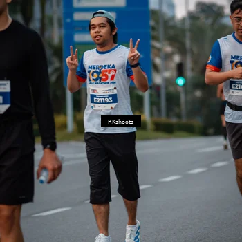 Runner Photo 4624733