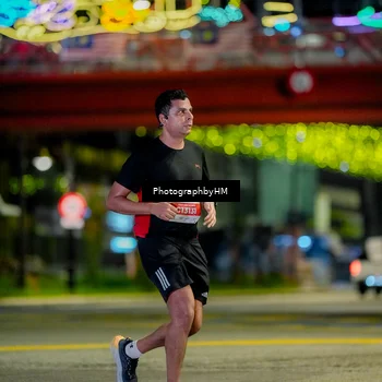 Runner Photo 4624743