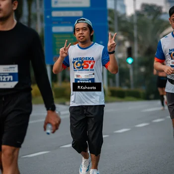 Runner Photo 4624806