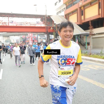 Runner Photo 4624828