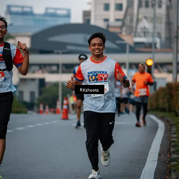 Runner Photo 4624915