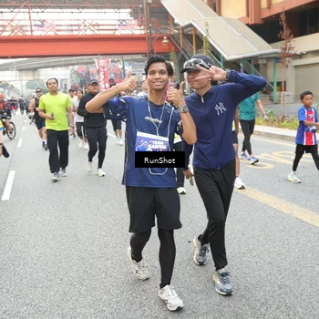 Runner Photo 4624949