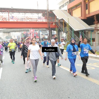 Runner Photo 4625106