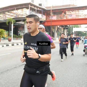 Runner Photo 4625152