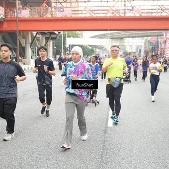 Runner Photo 4625256