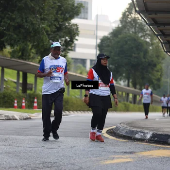 Runner Photo 4625543