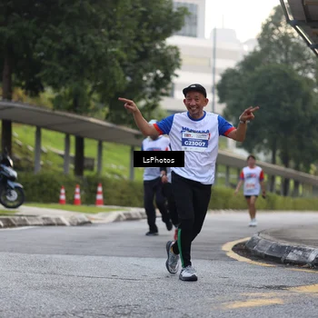 Runner Photo 4625572