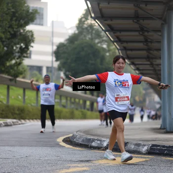 Runner Photo 4625630