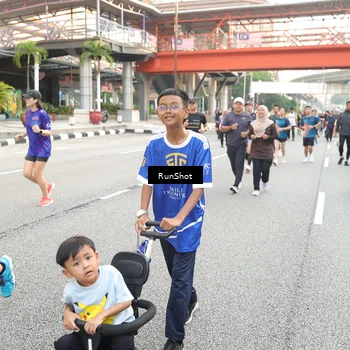 Runner Photo 4625636