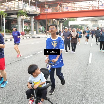 Runner Photo 4625640