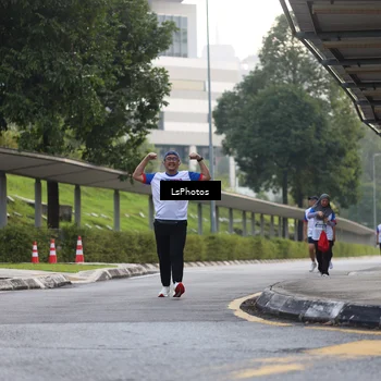 Runner Photo 4625665