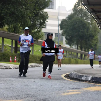 Runner Photo 4625670