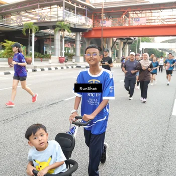 Runner Photo 4625680