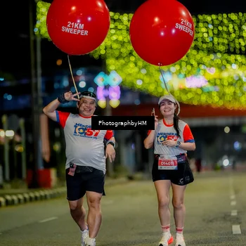 Runner Photo 4625700